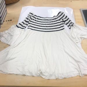 EUC Bailey 44 smocked dress